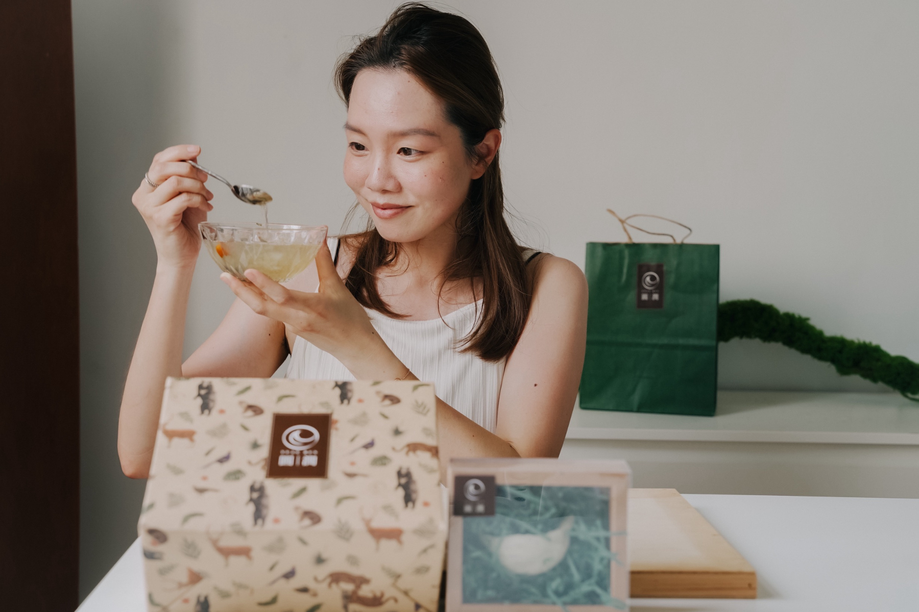 潤燕窩的姊妹品牌：圓潤燕窩評價與乾燕窩禮盒的圖片09